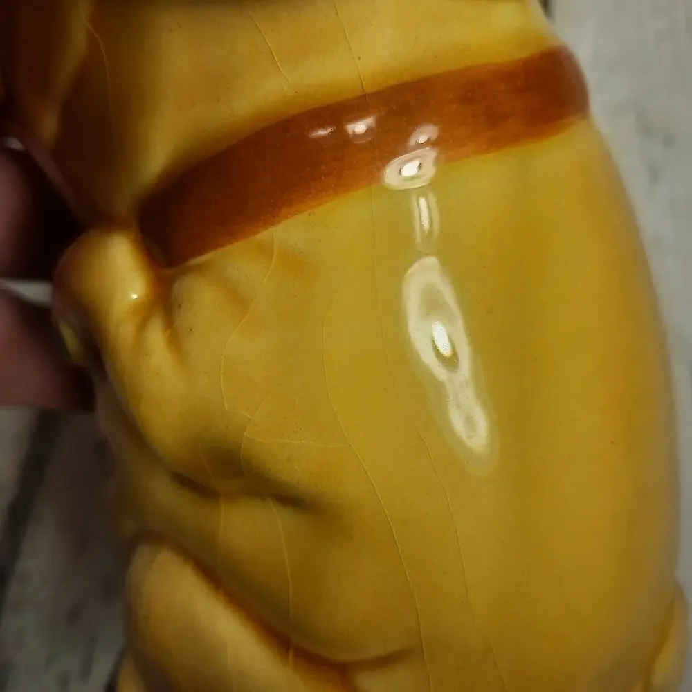 Vintage‎ Ceramic Big Pigs Salt & Pepper Shaker Set Yellow & Brown Pig Decor